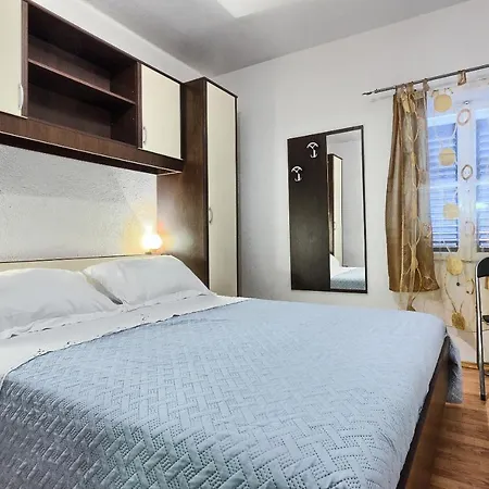 By The Sea Basina, Hvar - 5699 דירה Vrbanj